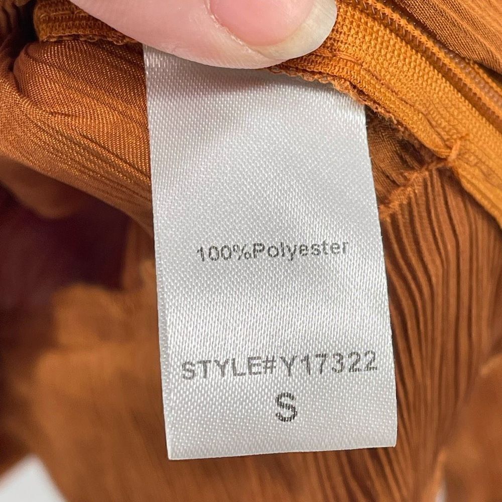 Brendalin & Cora Burnt Orange Long Sleeve Twist Blouse crop top shirt small NEW - Picture 5 of 11